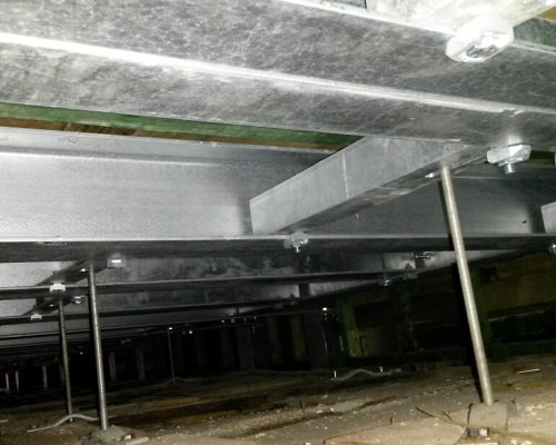 Oak roof supported